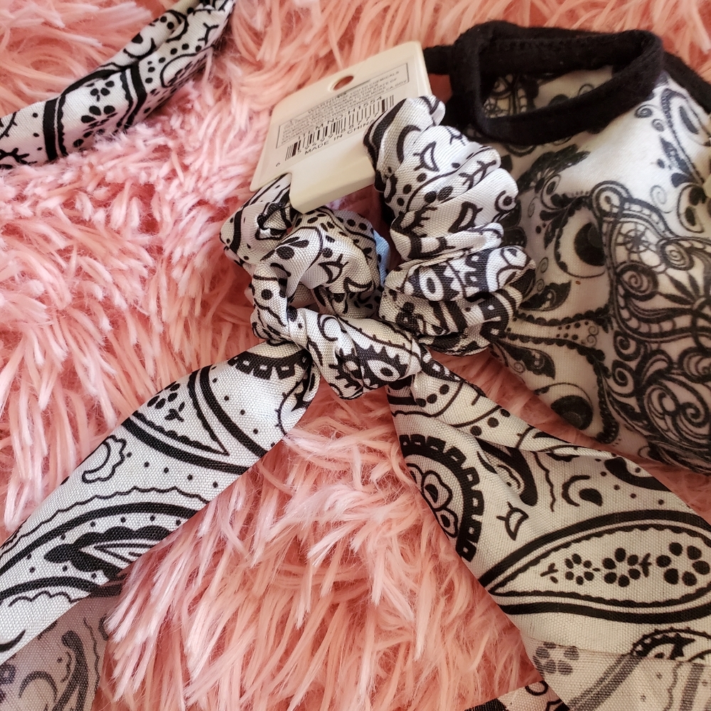 4 accessories in bandana black white =3, 😷 ⚫&wh.